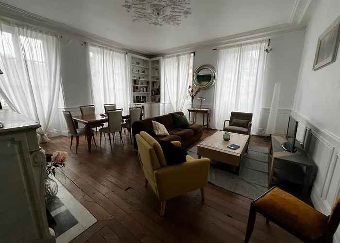 La Villa Louana 2 Appartement 100 M2 Charme De L Ancien En Coeur De Ville
